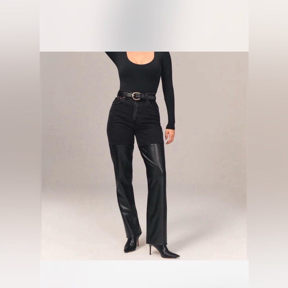 Abercrombie & Fitch The 90s Ultra Hi Rise Leather Denim Black Jeans Sz 30 NWT